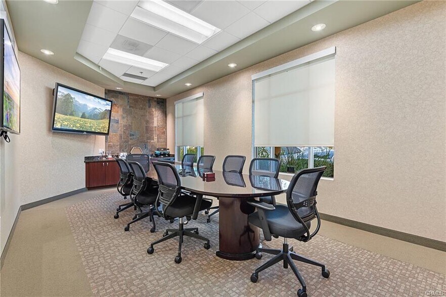 More Photos Of 5839 Pine Ave, Chino Hills Coworking Space