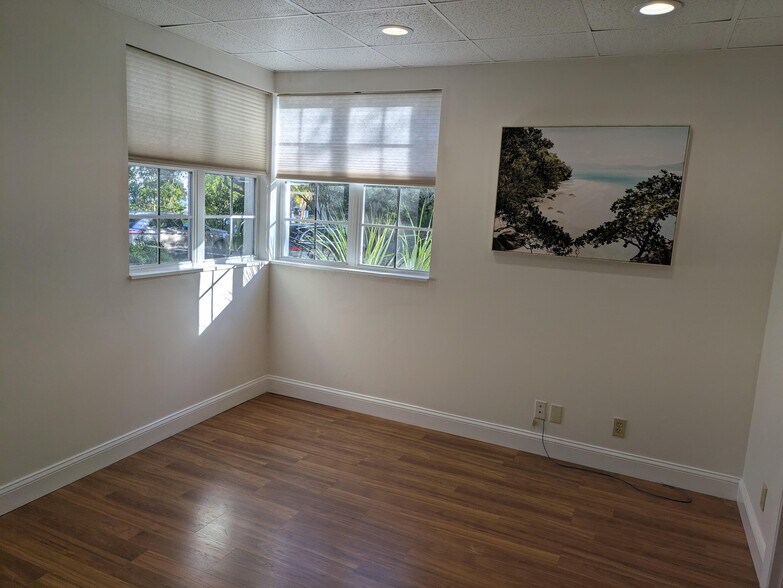 More Photos Of 1215 SE 2nd Ave, Fort Lauderdale Office For Lease
