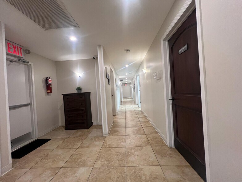 More Photos Of 2020 Cortelyou Rd, Brooklyn Coworking Space