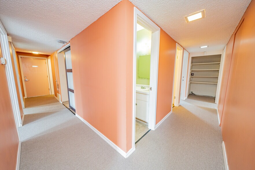 More Photos Of 2880 Sacramento St, Berkeley Office Residential For Lease