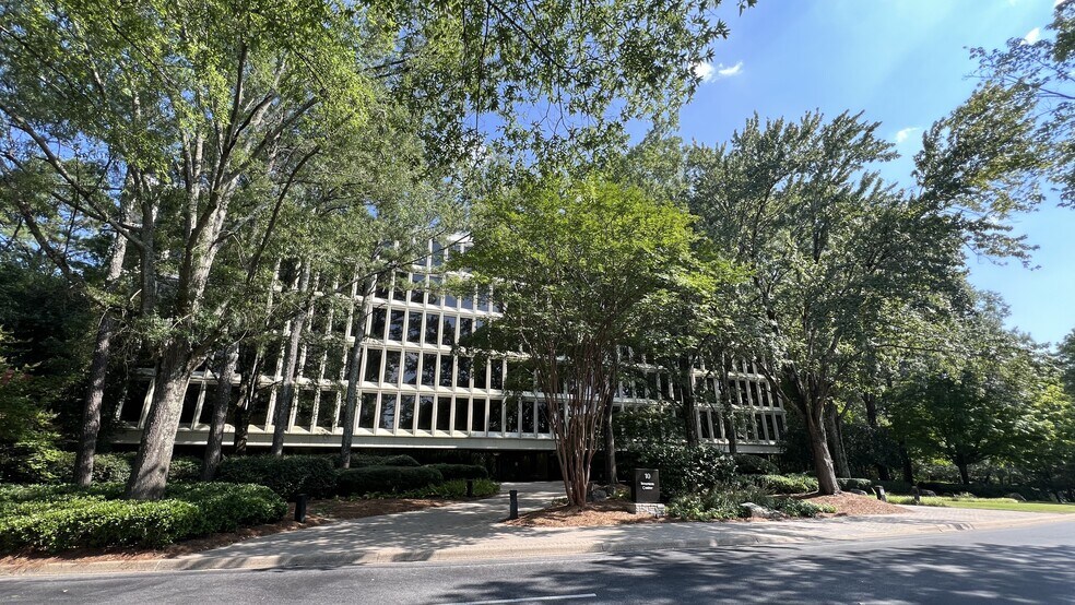 More Photos Of 10 Inverness Center Pky, Birmingham Office For Lease