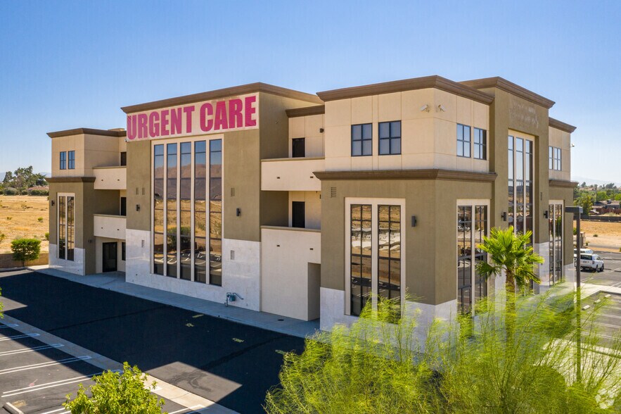More Photos Of 12021 Jacaranda Ave, Hesperia Medical For Lease