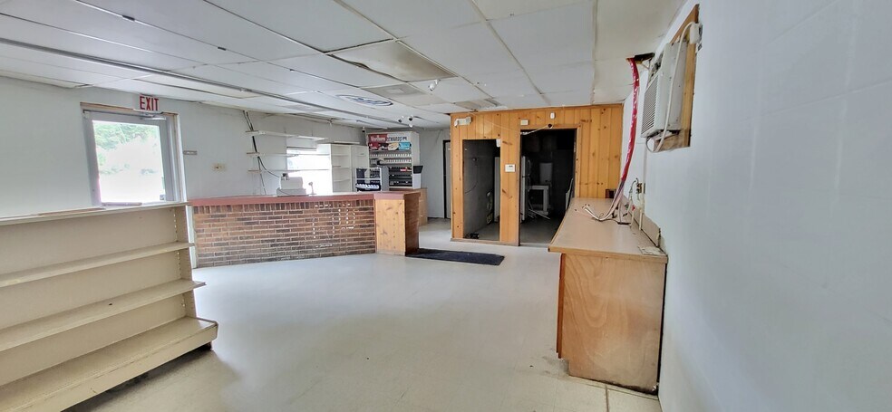 More Photos Of 71013 Highway 41, Pearl River Convenience Store For Sale
