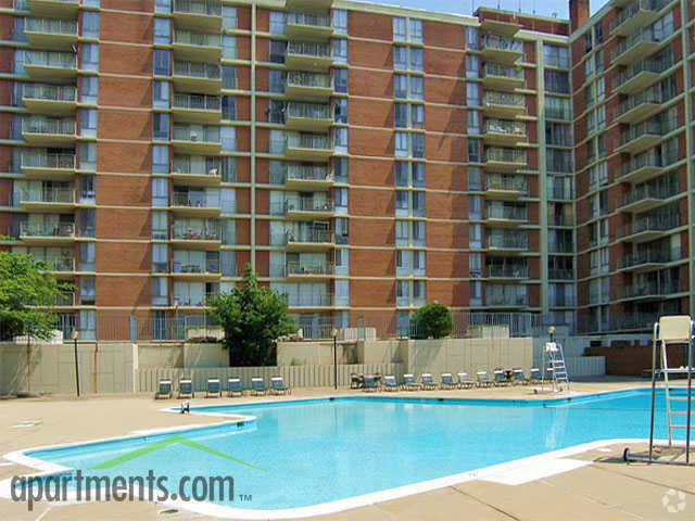 More Photos Of 2300 Marion Barry Ave SE, Washington Apartments For Sale