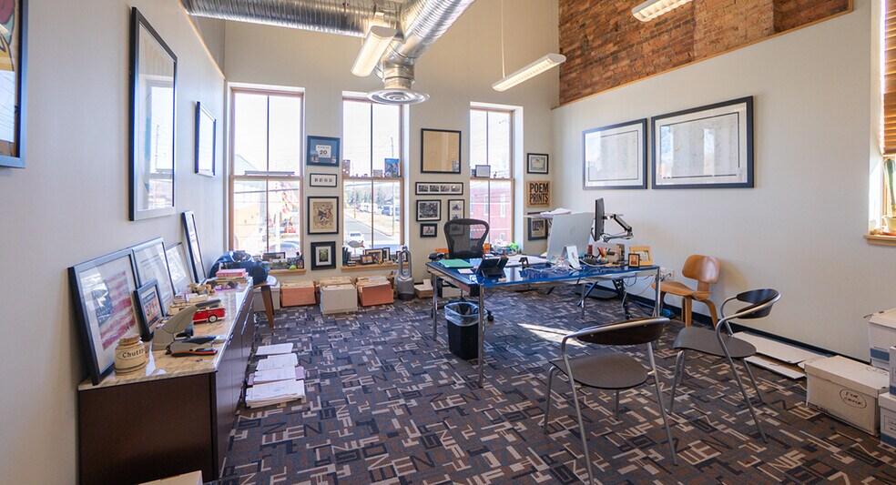 More Photos Of 900 Montgomery St, Laurel Office For Sale