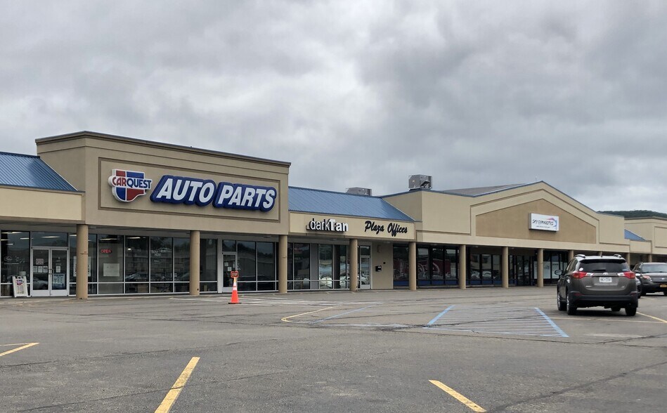 More Photos Of 1020 Center St, Horseheads Unknown For Lease