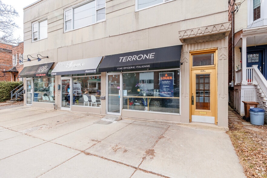 More Photos Of 122-124A Av Westminster N, Montréal-Ouest Storefront Retail Residential For Lease