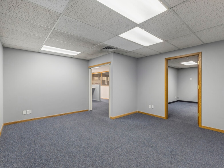 More Photos Of 140 W 2100 S, Salt Lake City Office For Sale