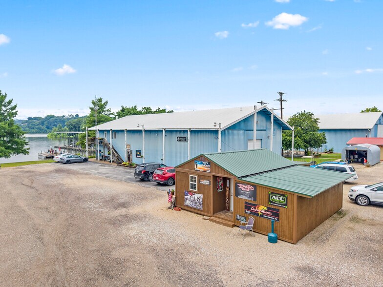More Photos Of 13495 US Highway 54, Rockport Marina For Sale