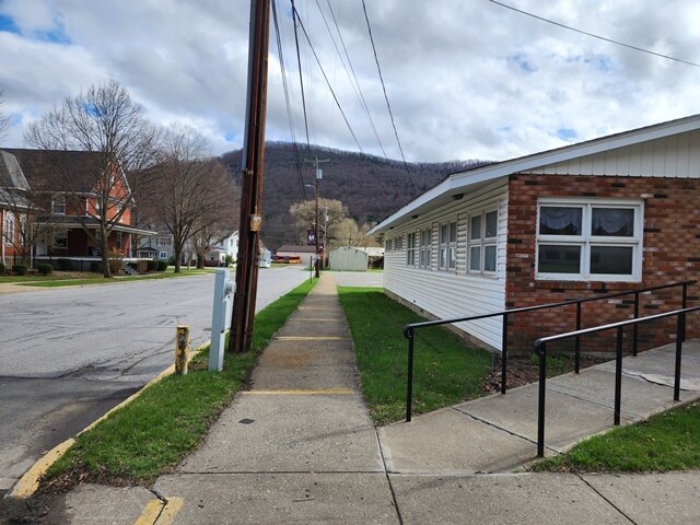More Photos Of 275 E 4th St, Emporium Medical For Sale