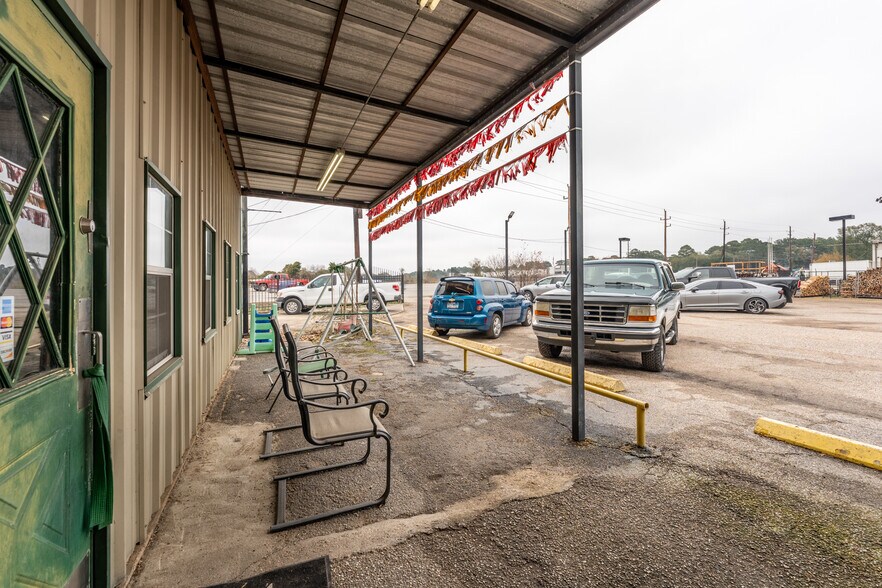 More Photos Of 17727 FM 2920 Rd, Tomball Auto Dealership For Sale