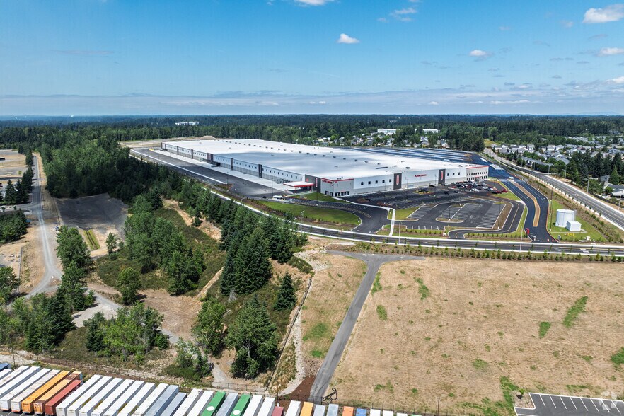 More Photos Of 6953 186th St E, Puyallup Distribution For Lease