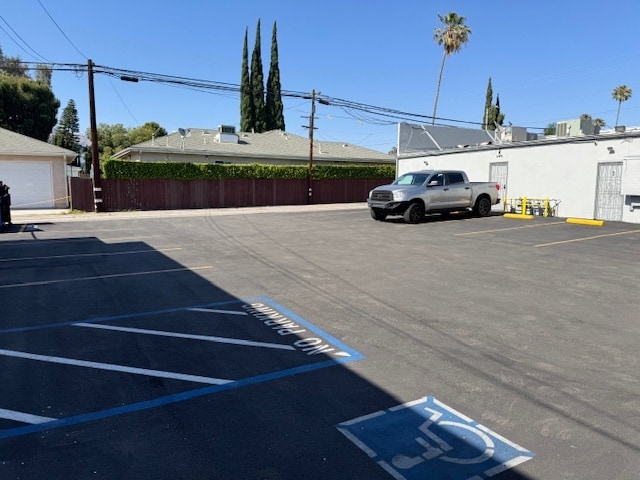 More Photos Of 21907-21909 Devonshire St, Chatsworth Storefront For Lease