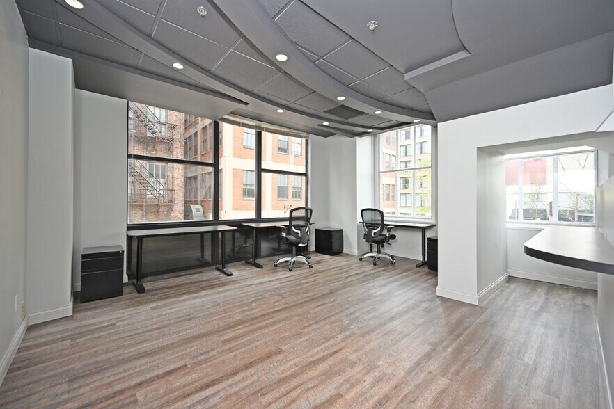 More Photos Of 19 Garfield Pl, Cincinnati Multifamily For Sale