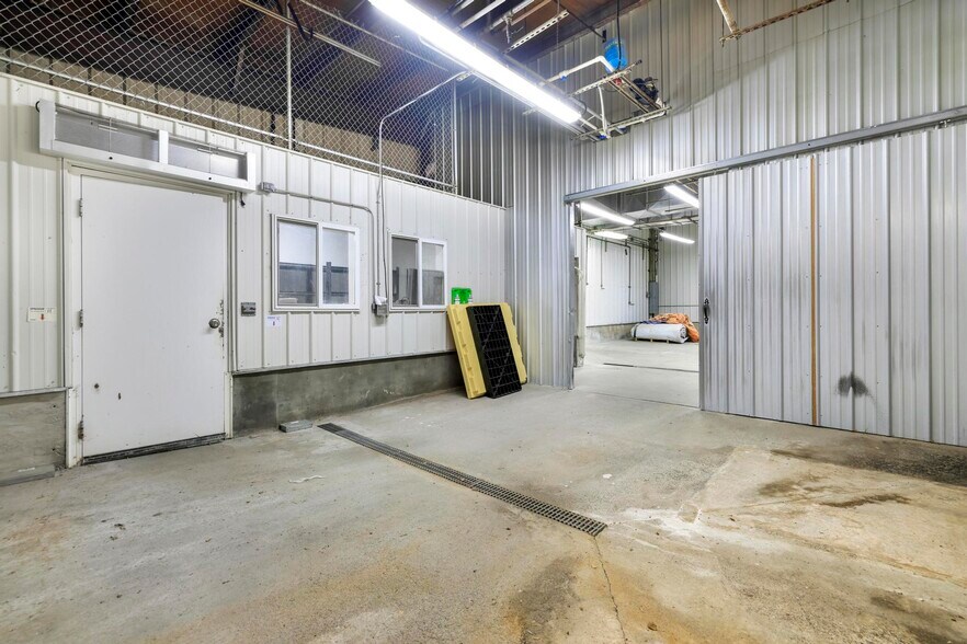 More Photos Of 4074 N 2000 E, Filer Warehouse For Sale