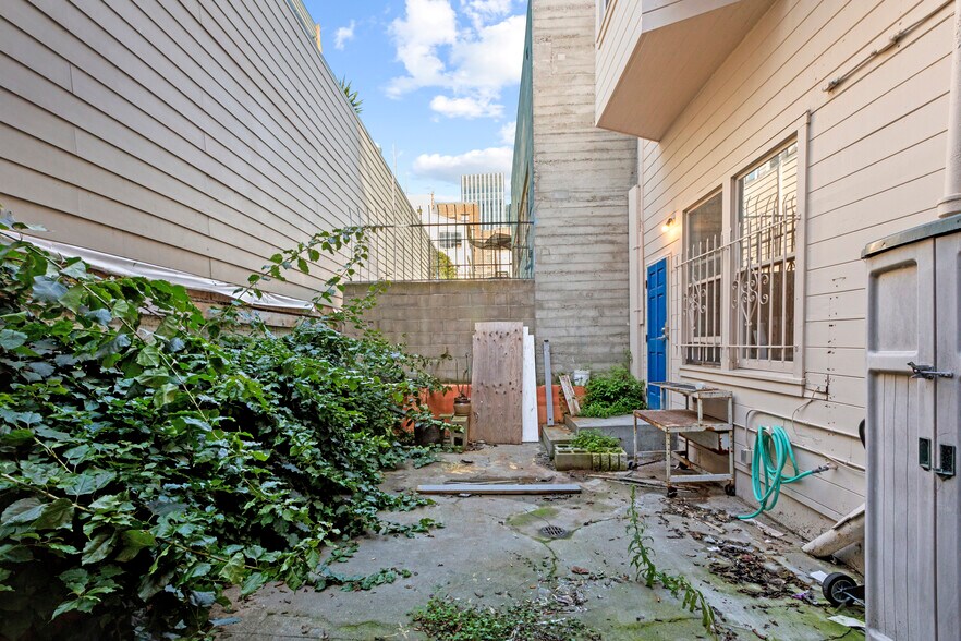 More Photos Of 1040-1042 Howard St, San Francisco Apartments For Sale