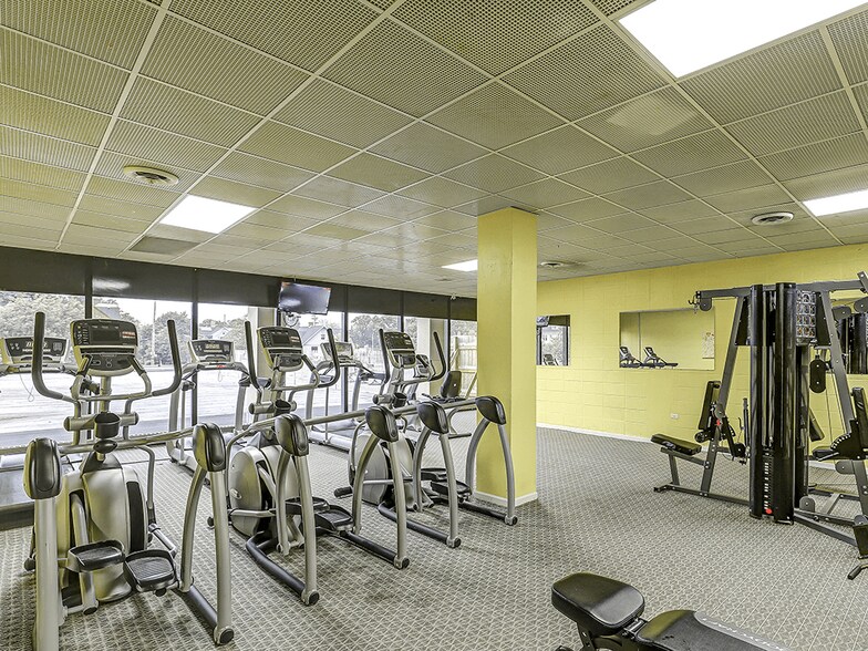 More Photos Of 610 W Ottawa St, Lansing Apartments For Lease