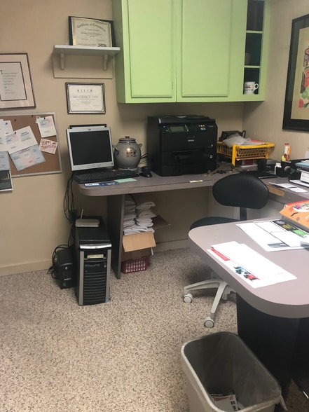 More Photos Of 5005 E Trindle Rd, Mechanicsburg Storefront Retail Office For Sale