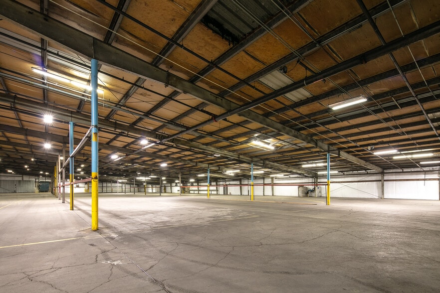 More Photos Of 130 Ecton Rd, Winchester Unknown For Lease