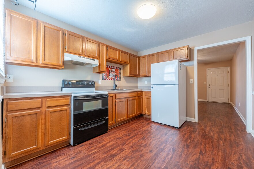 More Photos Of 138 Hibiscus Dr, Ashland City Multifamily For Sale