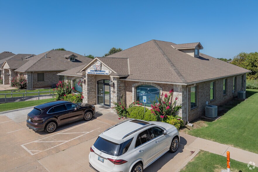 Primary Photo Of 2240 NW 164th St, Edmond Office For Lease