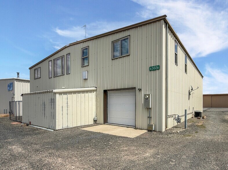 More Photos Of 63026 Powell Butte Hwy, Bend Airplane Hangar For Sale