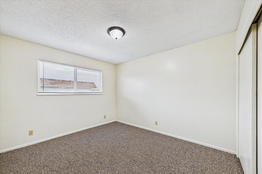 More Photos Of 3002-3016 Smith Ln, Fortuna Apartments For Sale