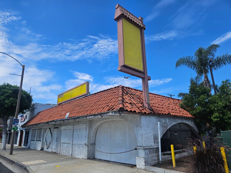 More Photos Of , Inglewood General Retail For Sale