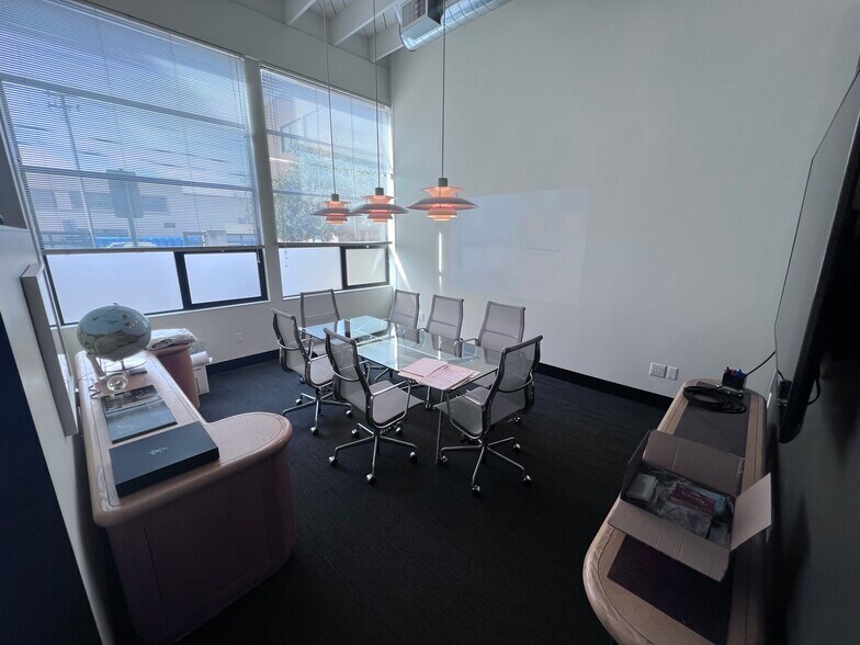 More Photos Of 2115-2117 4th St, Berkeley Loft Creative Space For Lease