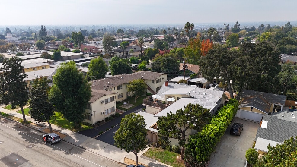 More Photos Of 147 N Myrtle Ave, Monrovia Apartments For Sale