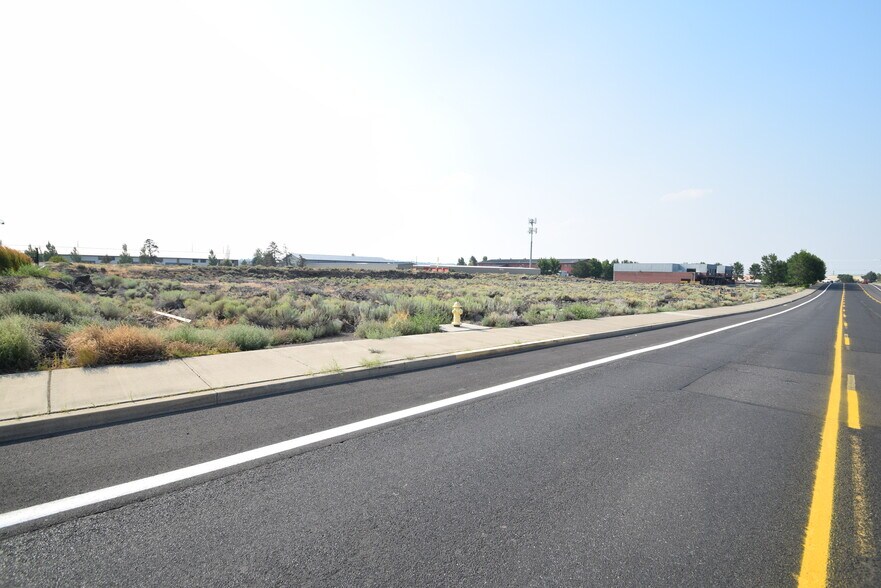 More Photos Of Lot 103-Fairgrounds Business Phase I park, Redmond Land For Sale