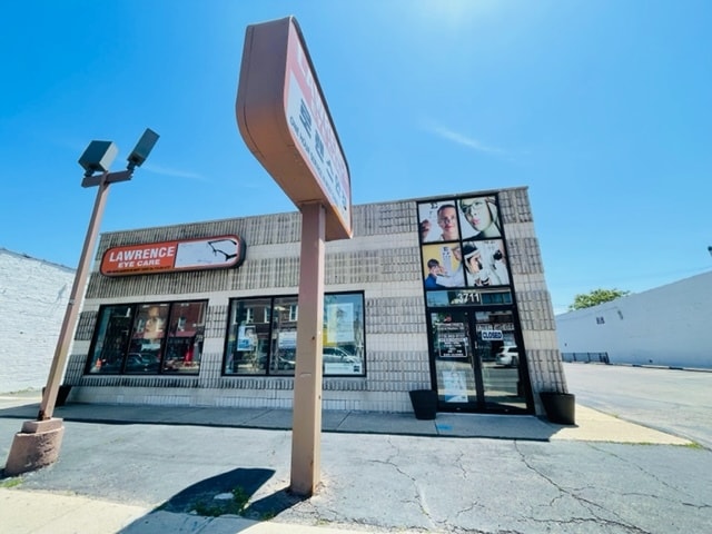 More Photos Of 3711 W Lawrence Ave, Chicago Office Residential For Lease