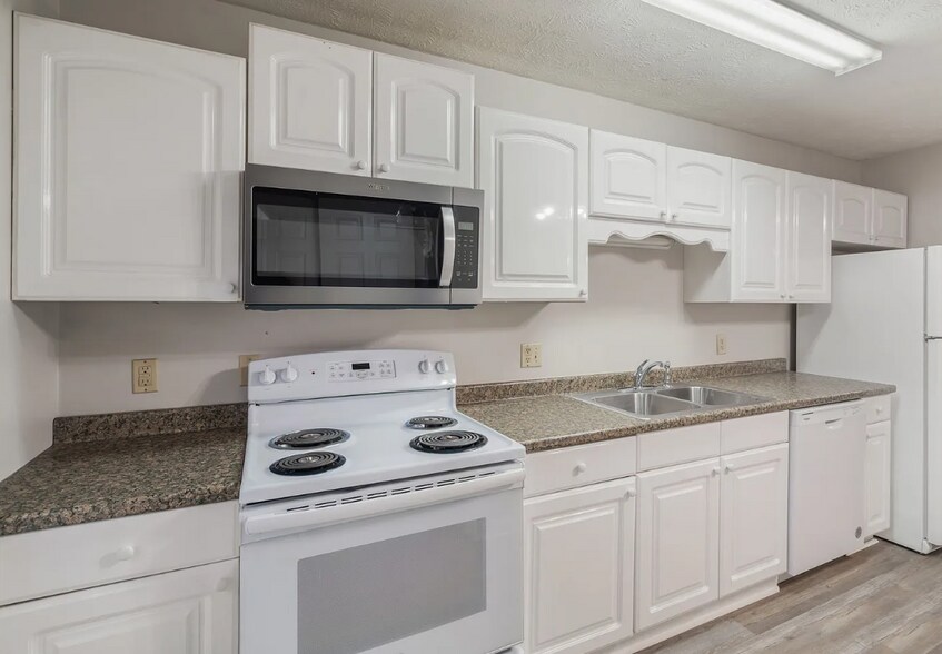More Photos Of 2312 Boyds Creek Hwy, Sevierville Apartments For Sale