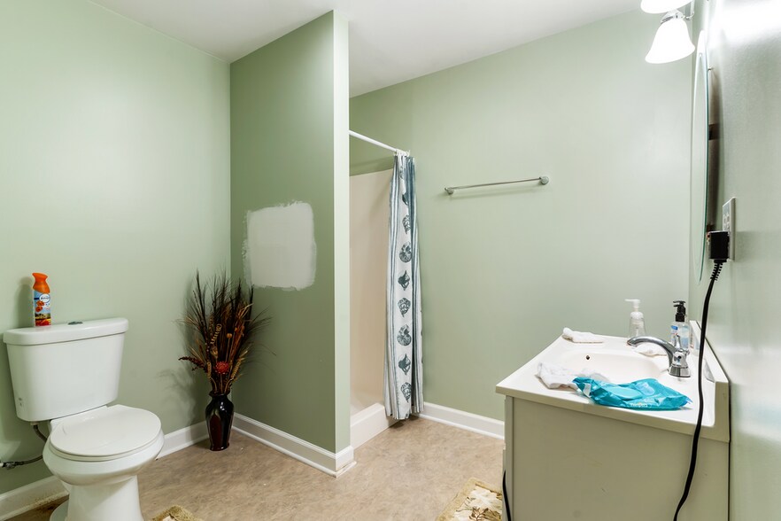 More Photos Of 226 E Main St, Union Storefront Retail Residential For Sale