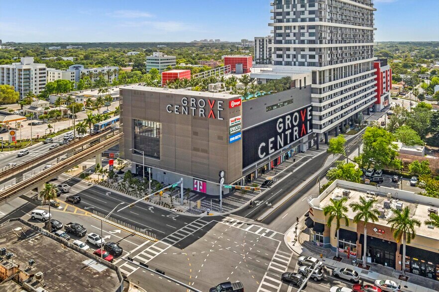 More Photos Of 2770 SW 27th Ave, Miami Freestanding For Lease