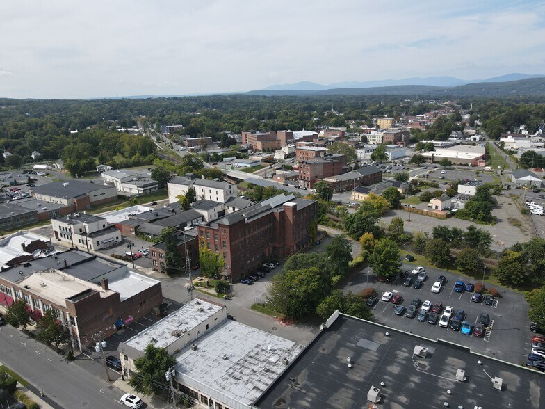 More Photos Of 23 Grand St, Kingston Office For Sale