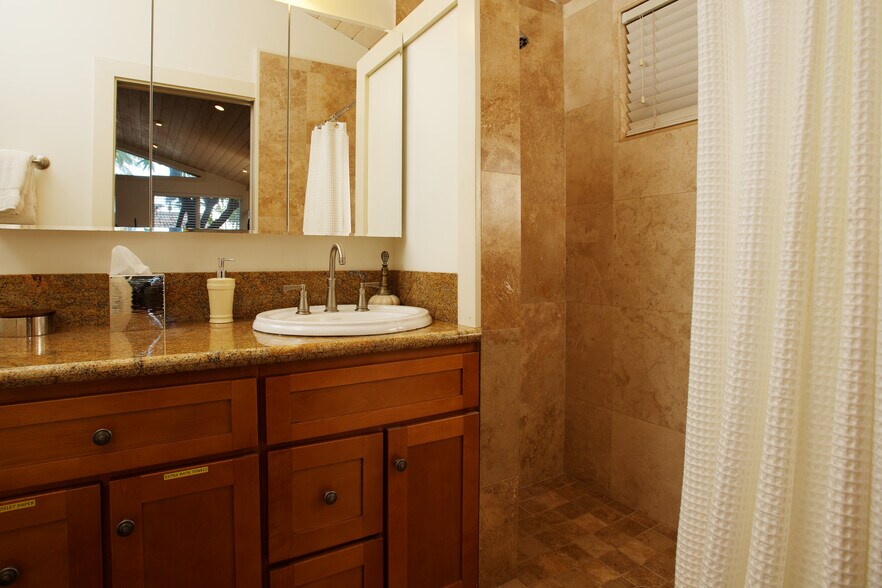 More Photos Of 40 Ae Pl, Paia Apartments For Sale