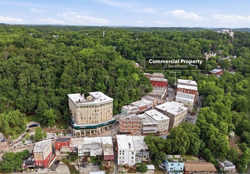 More Photos Of 65 Spring St, Eureka Springs General Retail For Sale