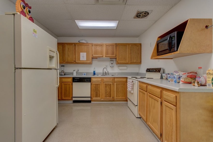 More Photos Of 4311 Appleton Ave NW, Roanoke Office For Lease