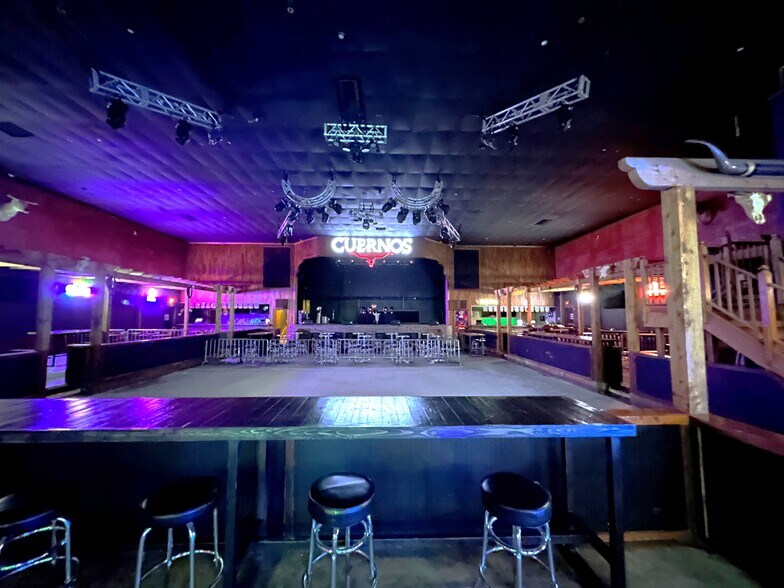 More Photos Of 201 N Meridian Ave, Oklahoma City Restaurant For Sale