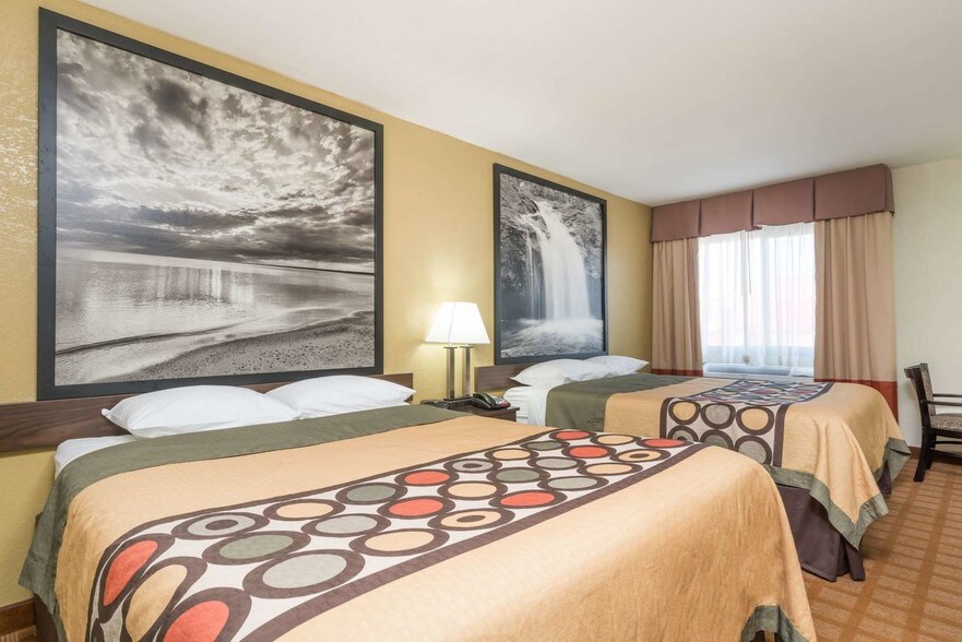More Photos Of 2401 S Main St, Rice Lake Hotel For Sale