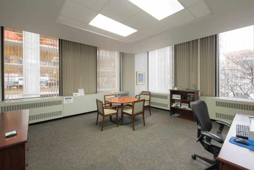 More Photos Of 151 S Rose St, Kalamazoo Office For Sale