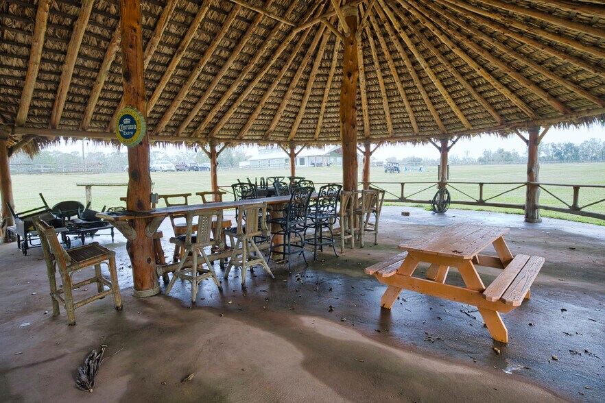 More Photos Of 3559 FM 521 Rd, Brazoria Specialty For Sale