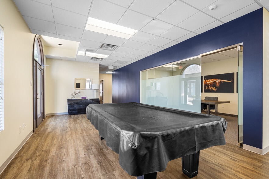 More Photos Of 5156 Village Creek Dr, Plano Medical For Sale