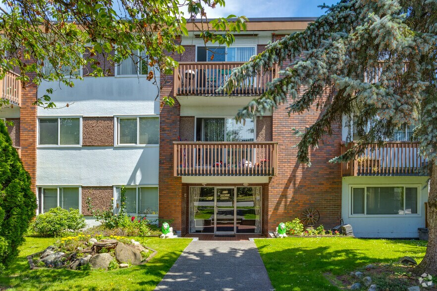 Primary Photo Of 8710 Hudson St, Vancouver Apartments For Sale