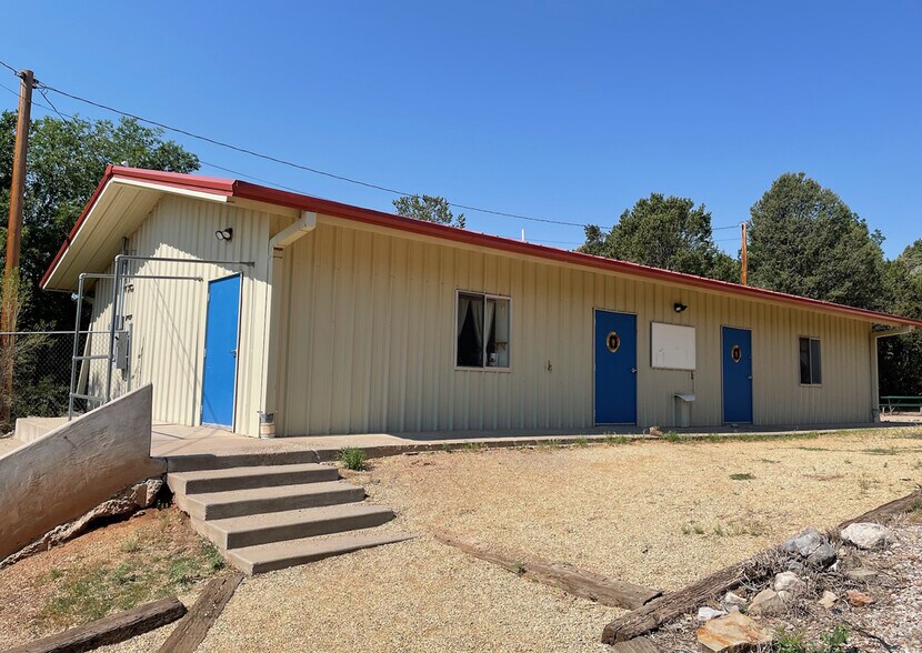 More Photos Of 12121 NM-14, Cedar Crest Schools For Lease