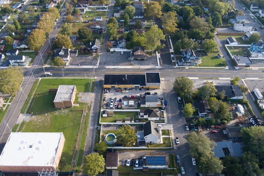 More Photos Of 220 White Horse, Egg Harbor City Auto Repair For Sale