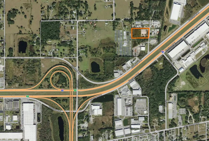 More Photos Of 304 Winston Creek Pky, Lakeland Warehouse For Lease