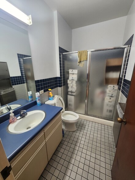 More Photos Of 99-1418 Koaha Pl, Honolulu Light Manufacturing For Sale