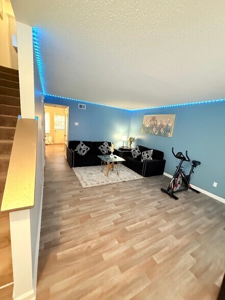 More Photos Of 1931 Mereview Ct, Charlotte Apartments For Sale